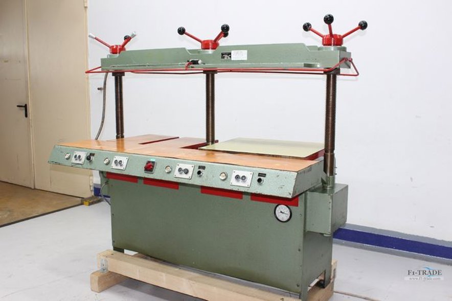 Book Binding Traenklein IV B