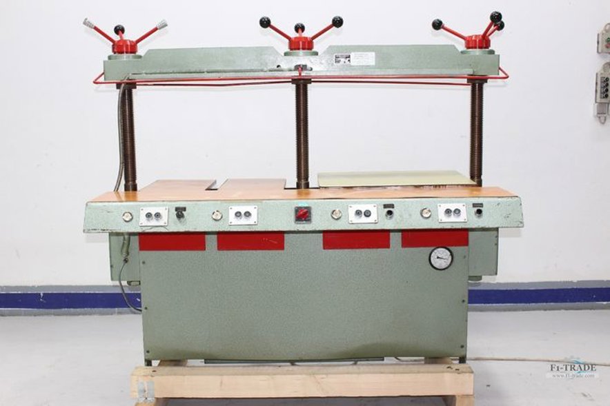 Book Binding Traenklein IV B