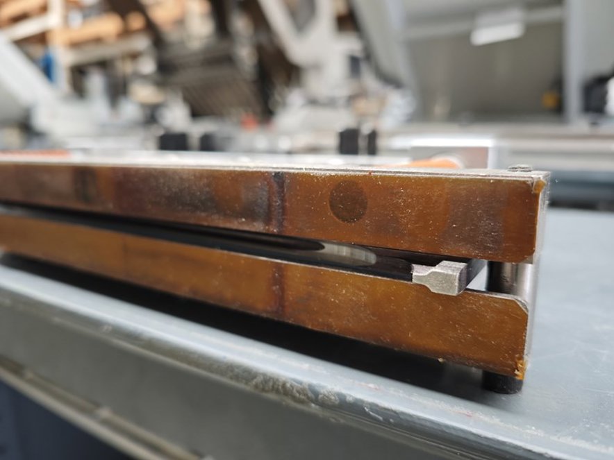 Book production -small volume Duplo DKT-G