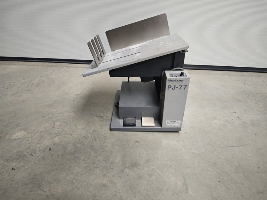 Book production -small volume Horizon PJ-77