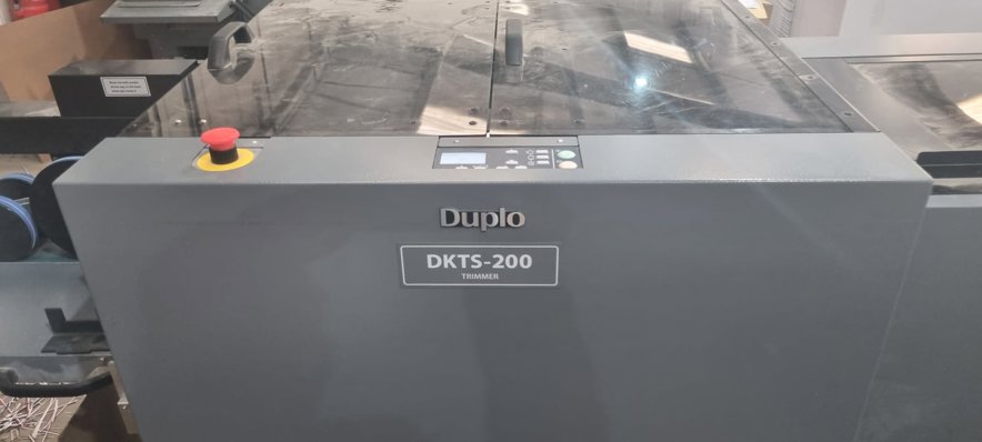 Booklet machines Duplo DBM