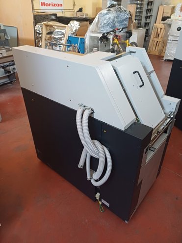 Booklet machines Horizon HOF-400