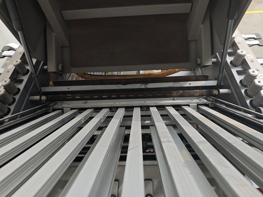 Buckle Folding Machine Horizon AFC-504/544/546