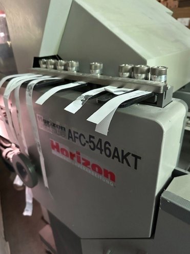 Buckle Folding Machine Horizon AFC-546 AKT