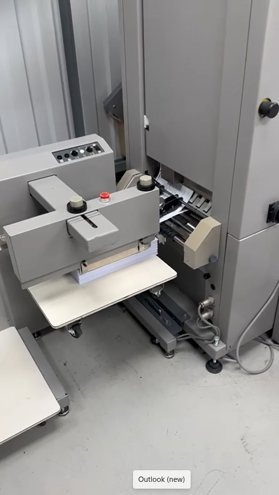 Collating and inserting lines Horizon VAC 100 A M C Towers with ST 20 Stacker