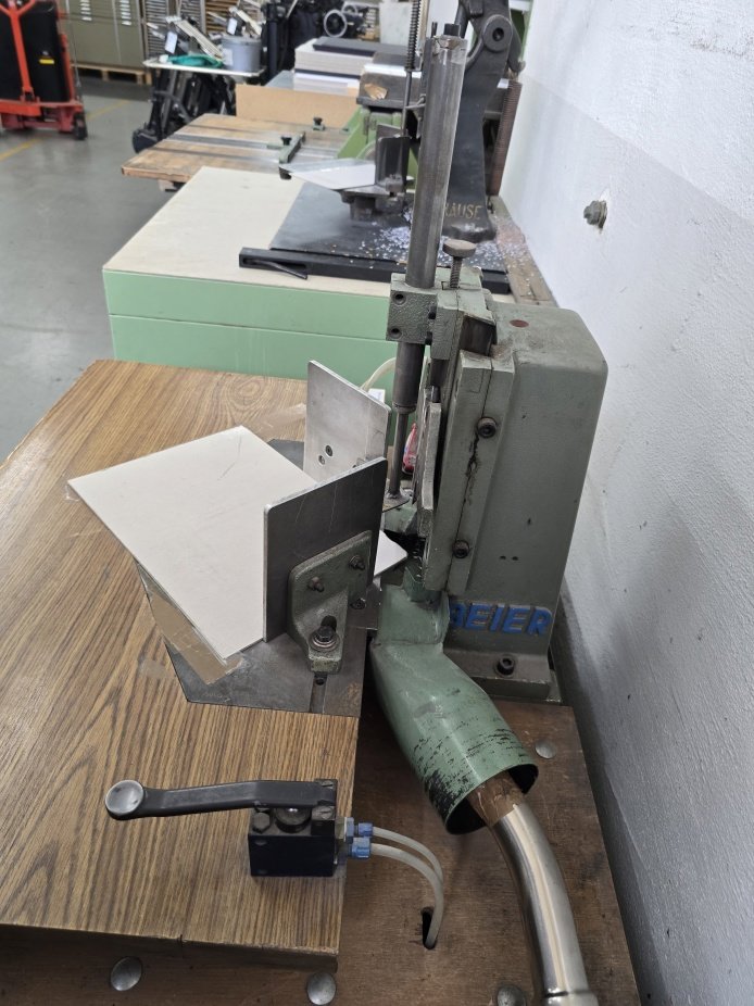 Corner rounding Baier UER / M