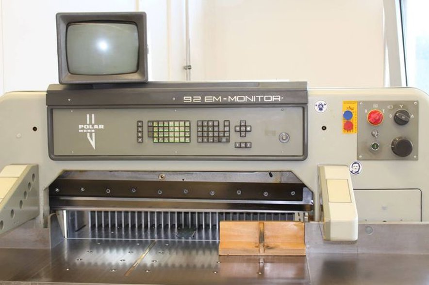 Cutting Machine Polar 92 EM-MON