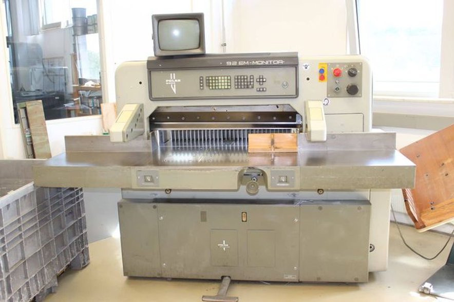 Cutting Machine Polar 92 EM-MON