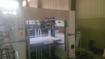 Die cutting AOER AEM-1080