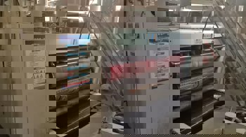 Die cutting Dongguan Jiufeng 1224 (vacuum suction) three-color groove die-cutting + stacking