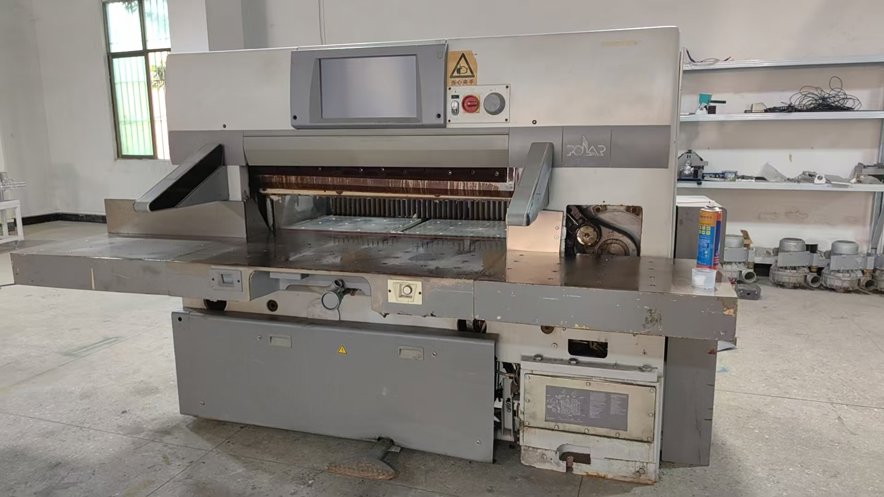 Die cutting Polar 115XC