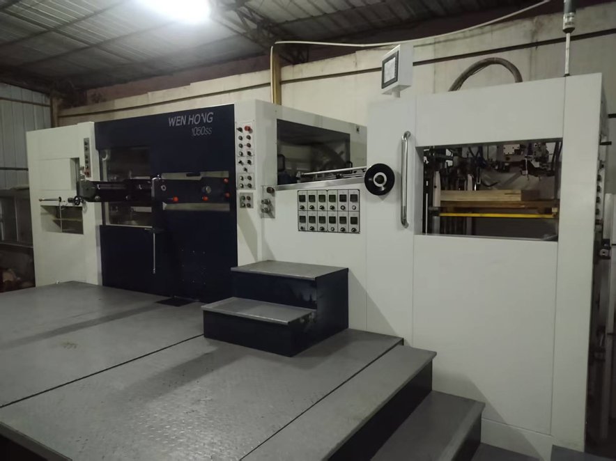 Die cutting WENHONG 1050 SS