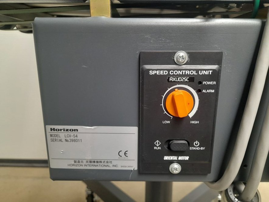 Folding Machine Horizon LCV-54