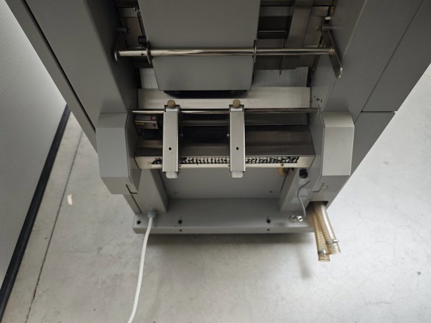 Gathering and collating Horizon MC 80