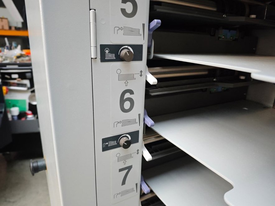 Gathering and collating Horizon VAC-100m