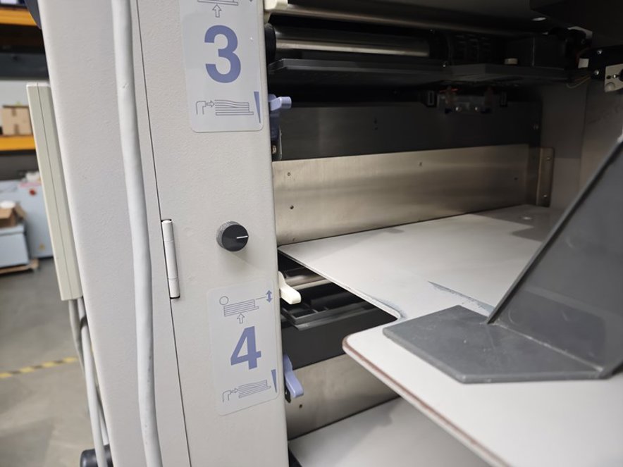 Gathering and collating Horizon VAC-60