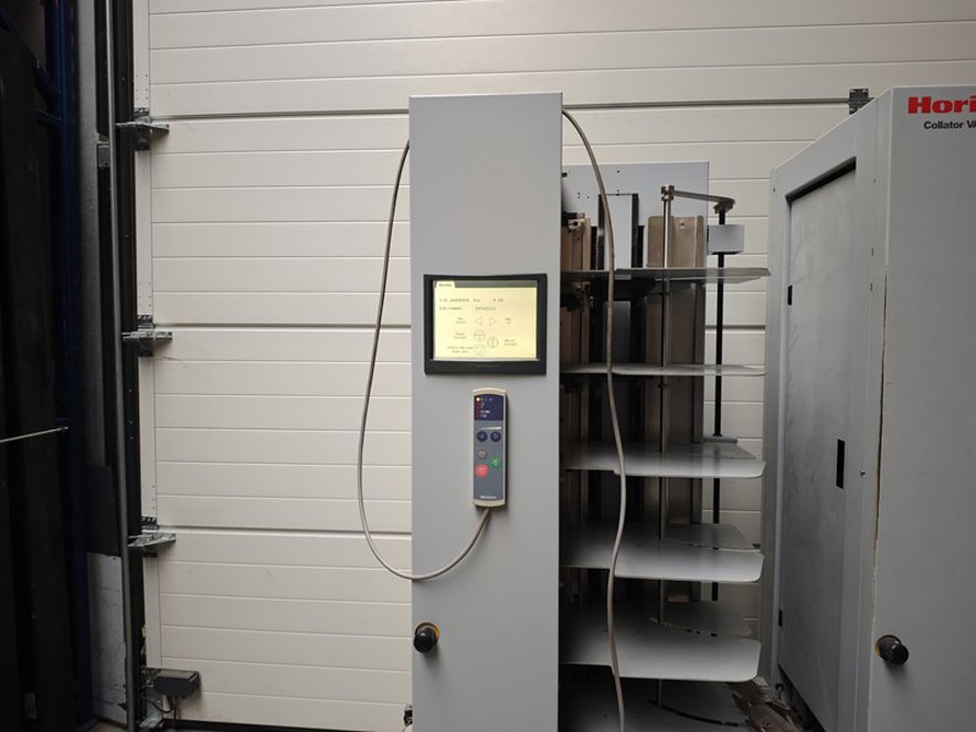 Gathering and collating Horizon VAC-60Ha