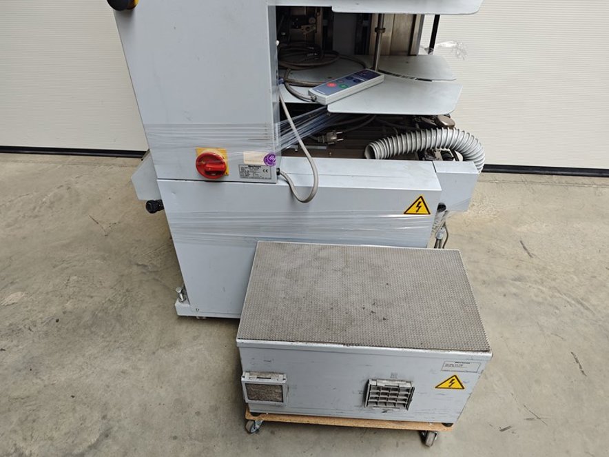 Gathering and collating Horizon VAC-60Hc