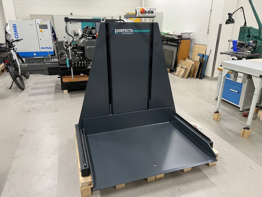 Guillotines Perfecta BSH5-1200