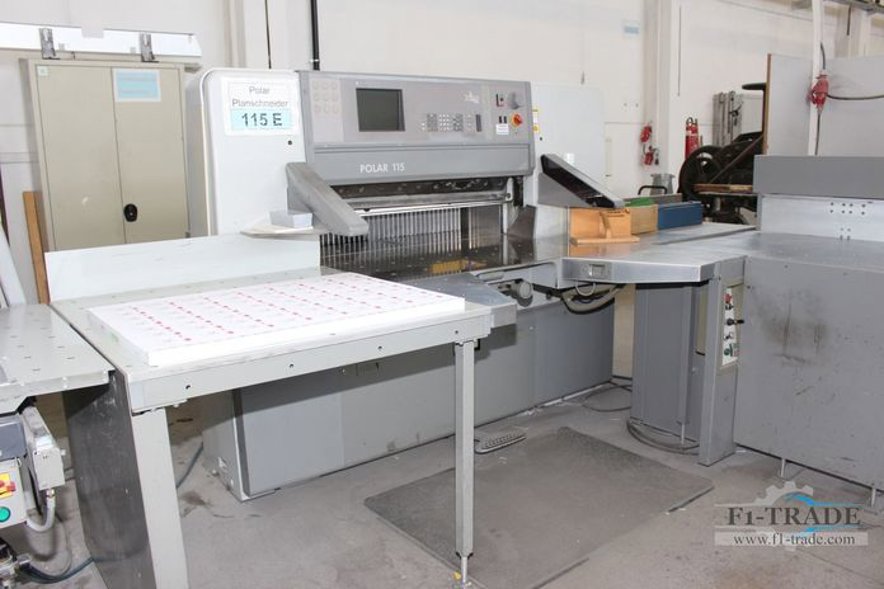 Guillotines Polar 115 E