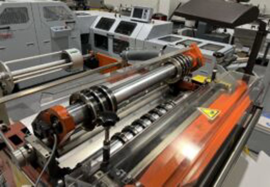 Guillotines Robust 800 roll-to-sheet formatting cutter