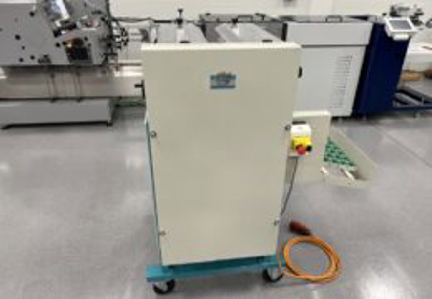 Laminating machines CMC  Italia Gemini Gem 52 book