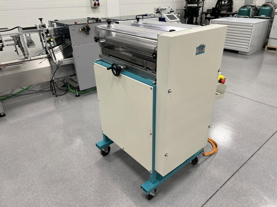 Laminating machines CMC  Italia Gemini Gem 52 book