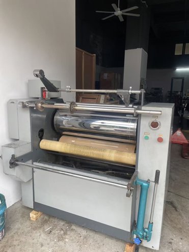 Laminating machines  HONGLONG YFME-920