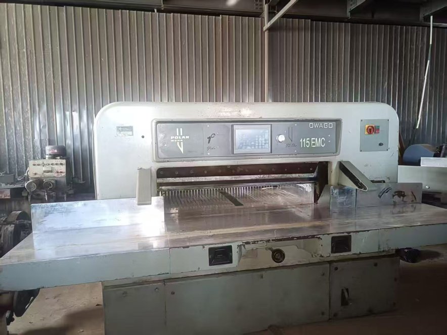 Paper/Sheet Cutting Machines Polar 115 EMC