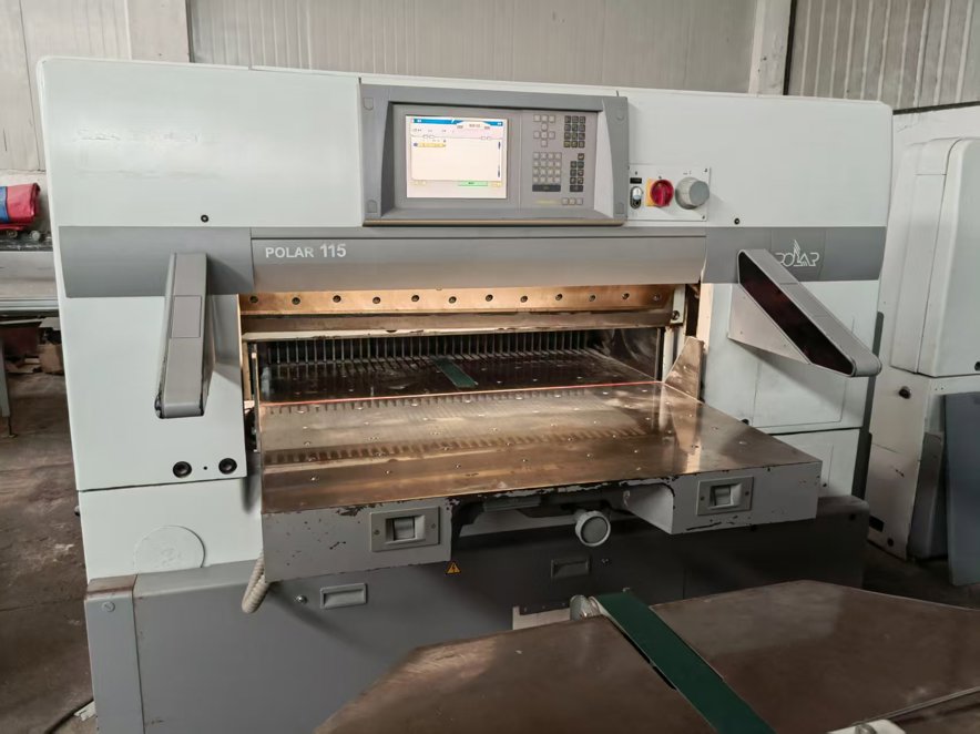 Paper/Sheet Cutting Machines Polar 115 XC