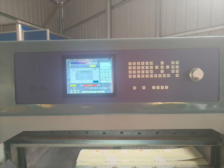 Paper/Sheet Cutting Machines SHENWEIDA 115