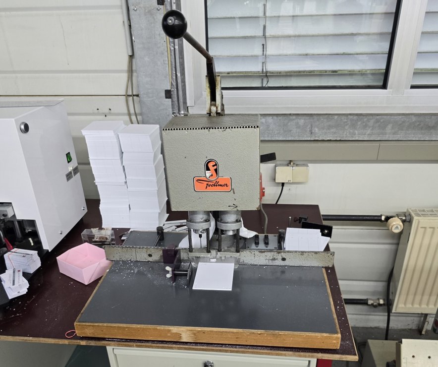 Paper drilling machine Foellmer paper drilling machine