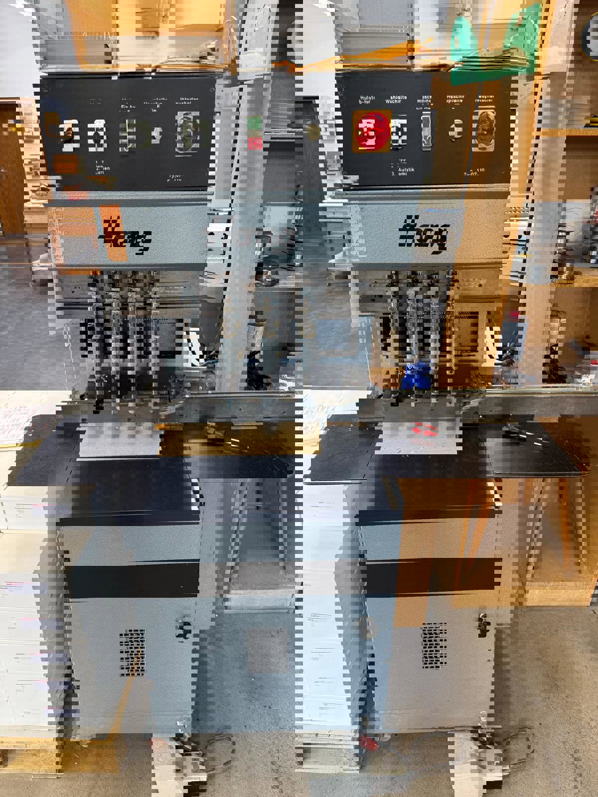 Paper drilling machine Hang 107-10