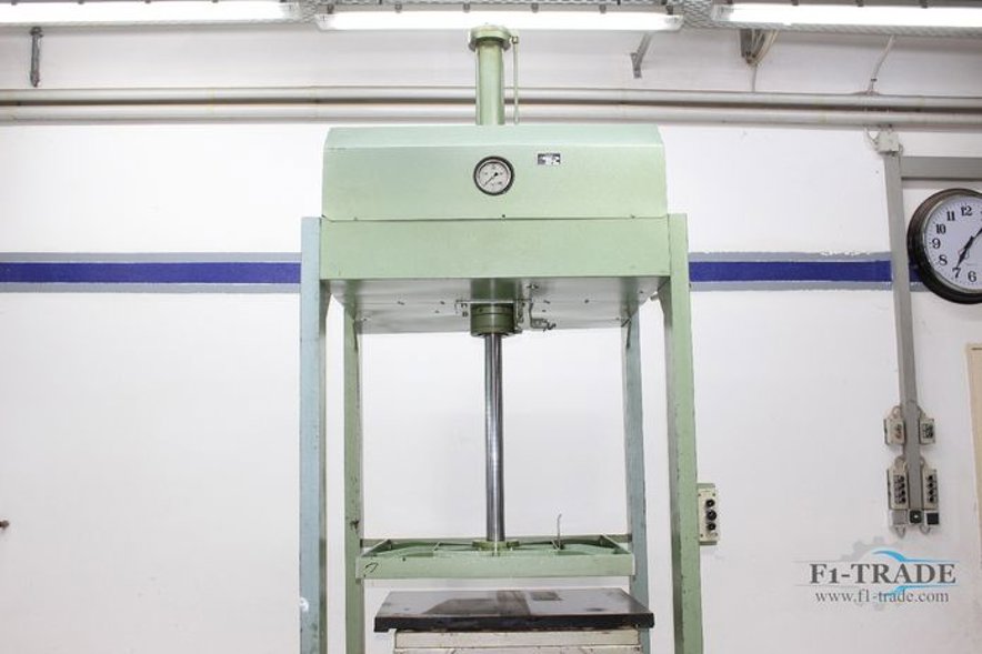 Pressing units Traenklein ST UST IA