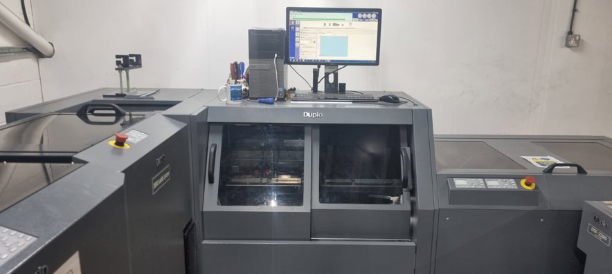 Saddle Stitcher Duplo DBMi Saddle Stitch System with DSF-2200