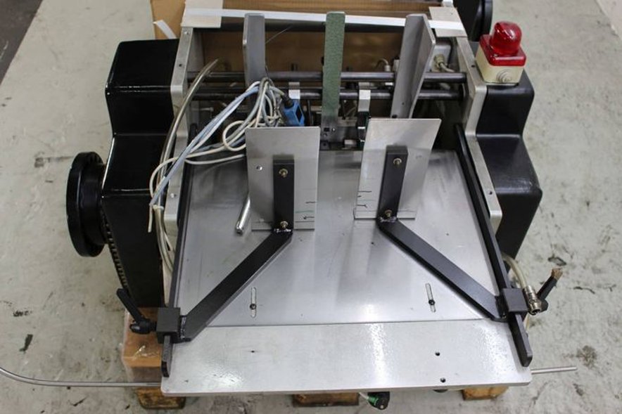 Saddle Stitcher Ritmica Universal H-200