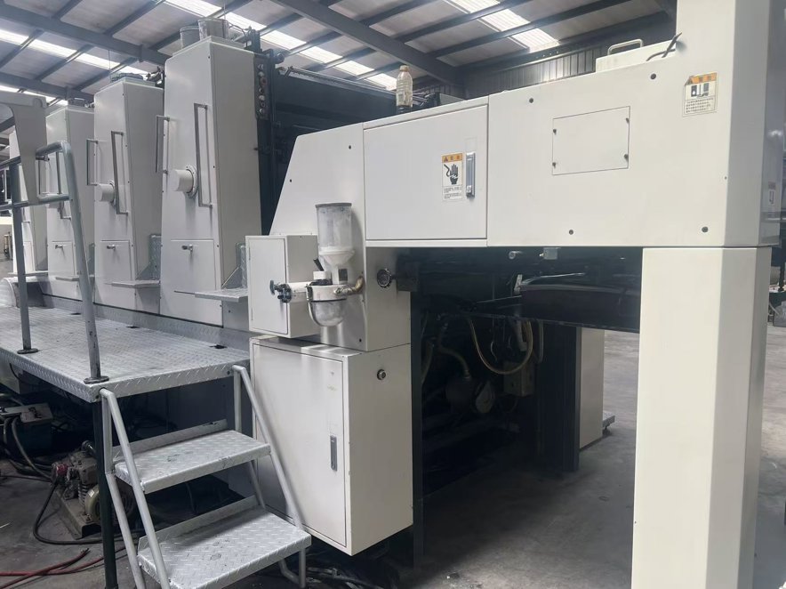 Sheet Fed / Offset Akiyama BT440