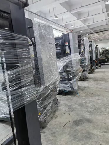 Sheet Fed / Offset Heidelberg CD102-4+L