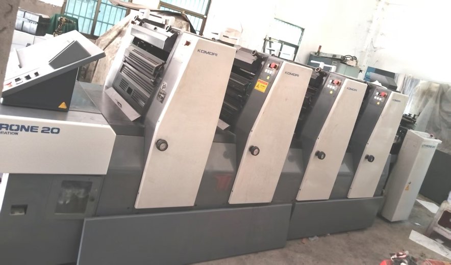 Sheet Fed / Offset Komori Lithrone L-420