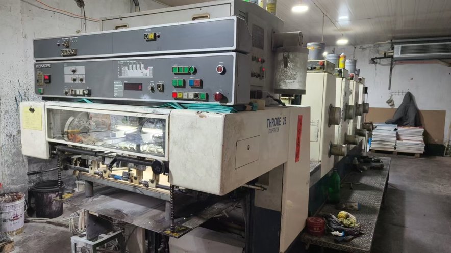 Sheet Fed / Offset Komori Lithrone L-426