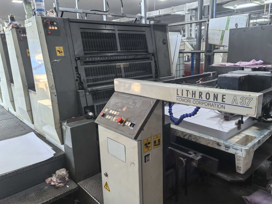 Sheet Fed / Offset Komori LA 437