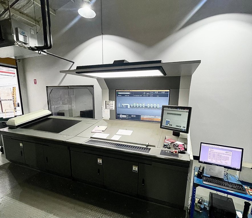 Sheet Fed / Offset Komori LS 840-P+CX Advanced LED-UV