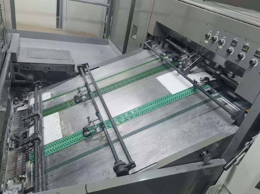 Sheet Fed / Offset Komori LS-440