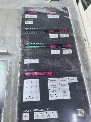 Sheet Fed / Offset Komori Lithrone L-426