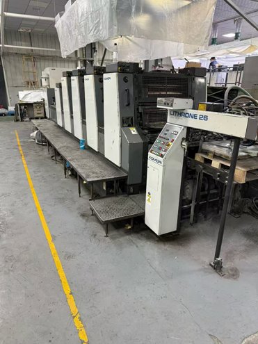 Sheet Fed / Offset Komori Lithrone L-426 +L