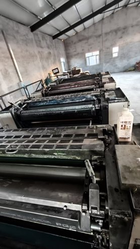 Sheet Fed / Offset Komori Lithrone L-440