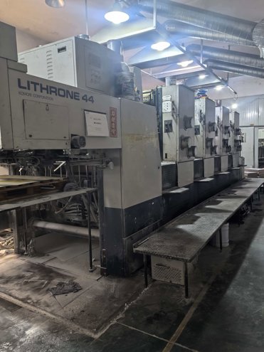 Sheet Fed / Offset Komori Lithrone L-444