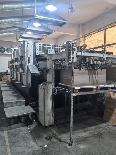 Sheet Fed / Offset Komori Lithrone L-444