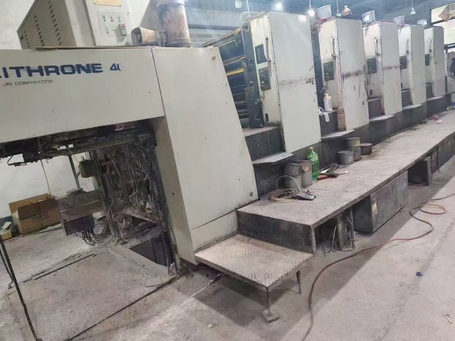 Sheet Fed / Offset Komori Lithrone L-540