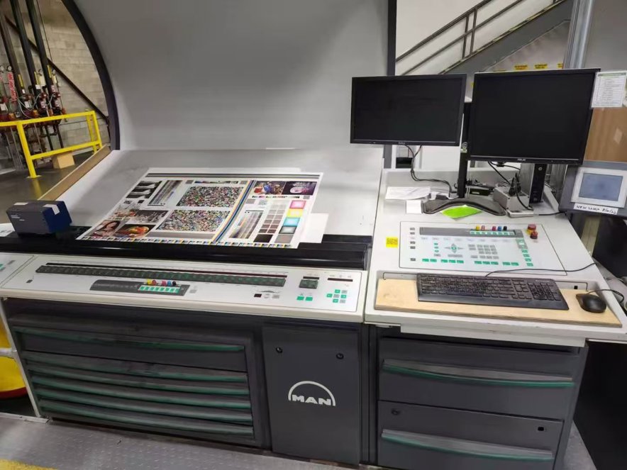 Sheet Fed / Offset Manroland 708+L